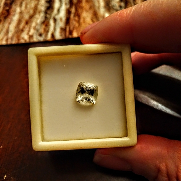 Aquamarine loose stone - Picture 2 of 2